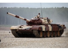 TRUMPETER T-72 T72 T-72B1  比例 1/35 09555  需拼裝上色(min call)
