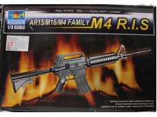 TRUMPETER 小號手 AR15/M16/M4槍族之M4 R.I.S 1/3 NO.01910