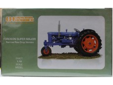 UNIVERSAL HOBBIES FORDSON SUPER MAJOR Narrow Row Crop Version 農耕機 藍色 1/16 合金工程車模型完成品 NO.2887